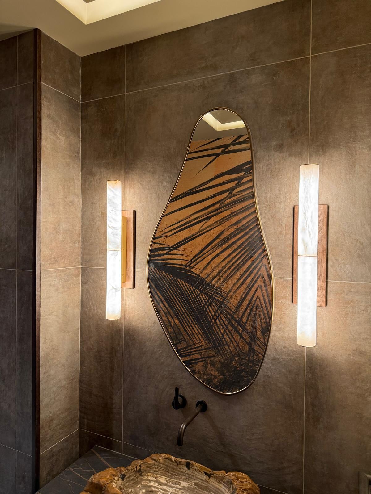 Lighting Specialists | R&B Mechanical & Electrical Lighting Specialists